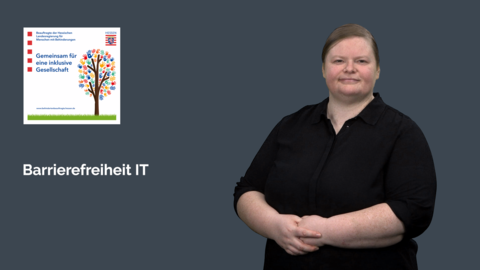 DGS-Dolmetscherin vor dem Logo der LBB