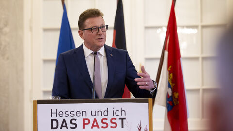 Staatssekretär Stefan Sauer bei seiner Rede bei der Einbürgerungsfeier