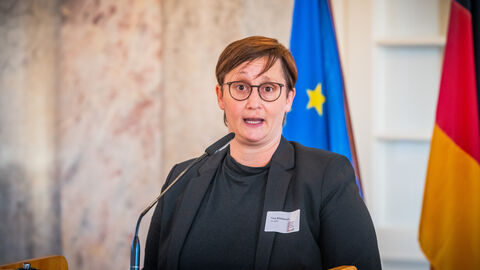 Preisverleihung: Hessischer Preis für Lesbische Sichtbarkeit