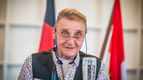 Preisverleihung: Hessischer Preis für Lesbische Sichtbarkeit