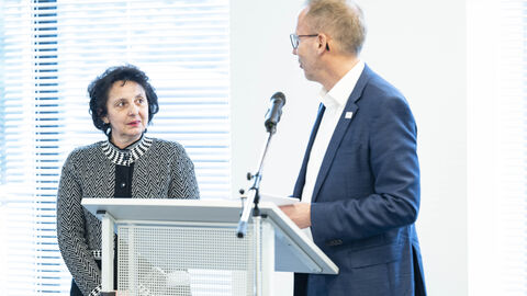 v.l.n.r. Roswitha Bielow und Kai Klose Roswitha Bielow und Kai Klose