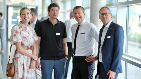 Corona-Symposium: Prof. Dr. Sandra Ciesek, Prof. Dr. Christian Drosten, Prof. Dr. Jürgen Graf und Staatsminister Kai Klose Corona-Symposium: Prof. Dr. Sandra Ciesek, Prof. Dr. Christian Drosten, Prof. Dr. Jürgen Graf und Staatsminister Kai Klose