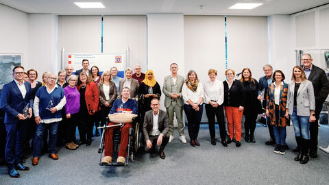 Preisträgerinnen und Preisträger der Landesauszeichnung ‚Soziales Bürgerengagement‘ im Jahr 2023