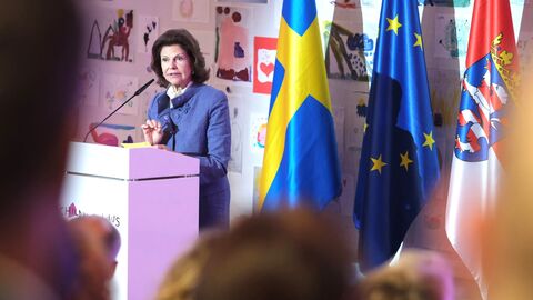 Ministerpräsident Rhein und Königin Silvia von Schweden eröffnen erstes „Childhood-Haus“ in Hessen Ministerpräsident Rhein und Königin Silvia von Schweden eröffnen erstes „Childhood-Haus“ in Hessen