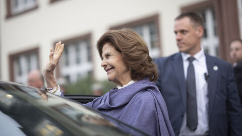 Ministerpräsident Rhein und Königin Silvia von Schweden eröffnen erstes „Childhood-Haus“ in Hessen